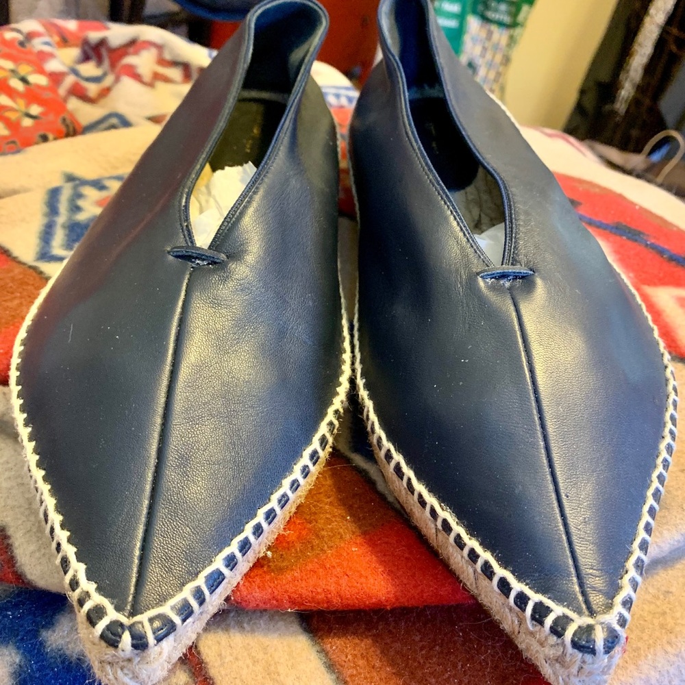 CELINE - SUPER-RARE Navy Calfskin Espadrilles !!